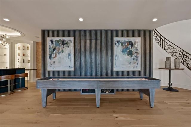 17040 S Highland Ridge Drive, Loch Lloyd, MO 64012