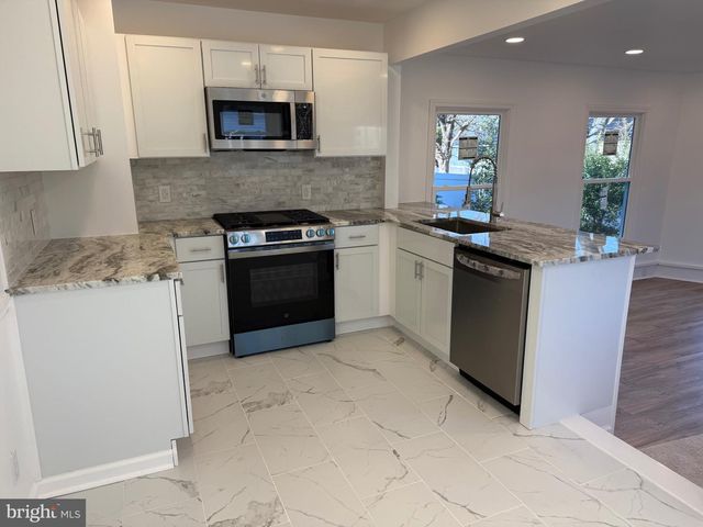 364 DRISCOLL AVE, Woodbury, NJ 08096