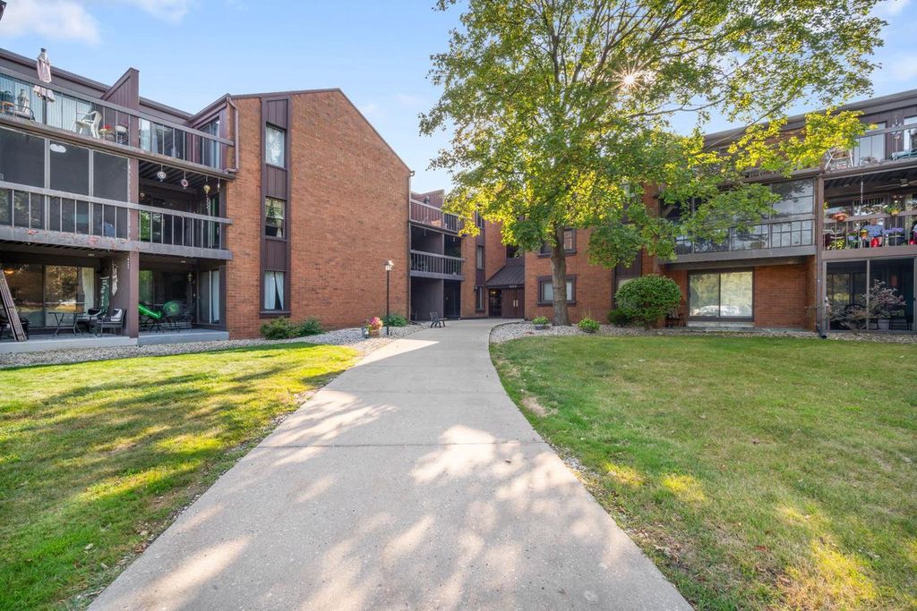 4215 N 100th STREET #144, Milwaukee, WI 53222