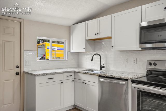 22 W Mill Street, Colorado Springs, CO 80903