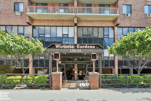 13624 Maple Avenue 3D, Flushing, NY 11355