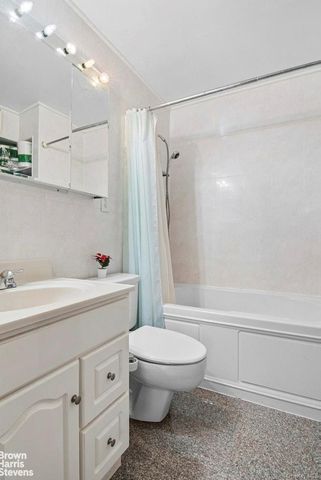 13624 Maple Avenue 3D, Flushing, NY 11355