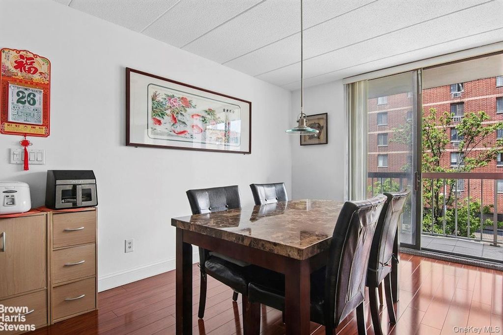 13624 Maple Avenue 3D, Flushing, NY 11355 — photo 4