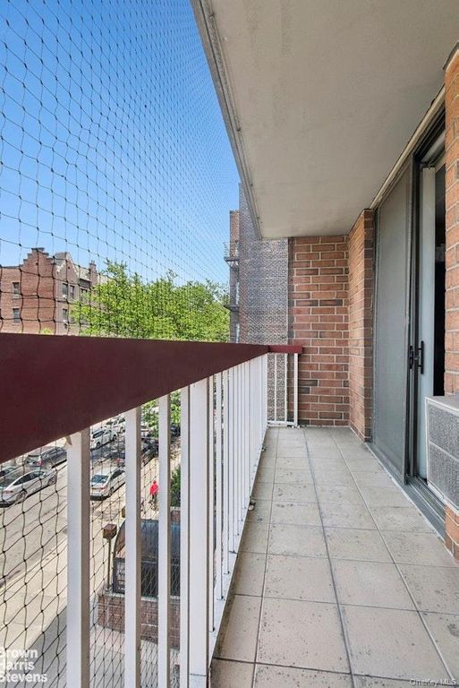 13624 Maple Avenue 3D, Flushing, NY 11355 — photo 5