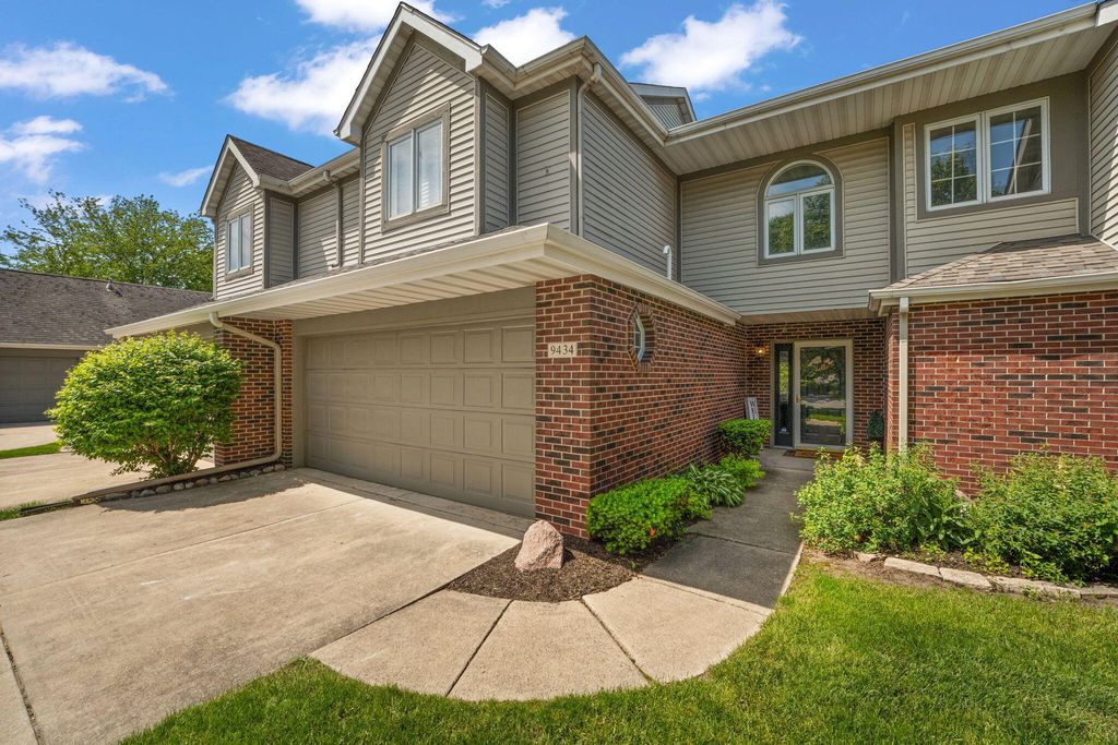 9434 Van Buren Street, Crown Point, IN 46307