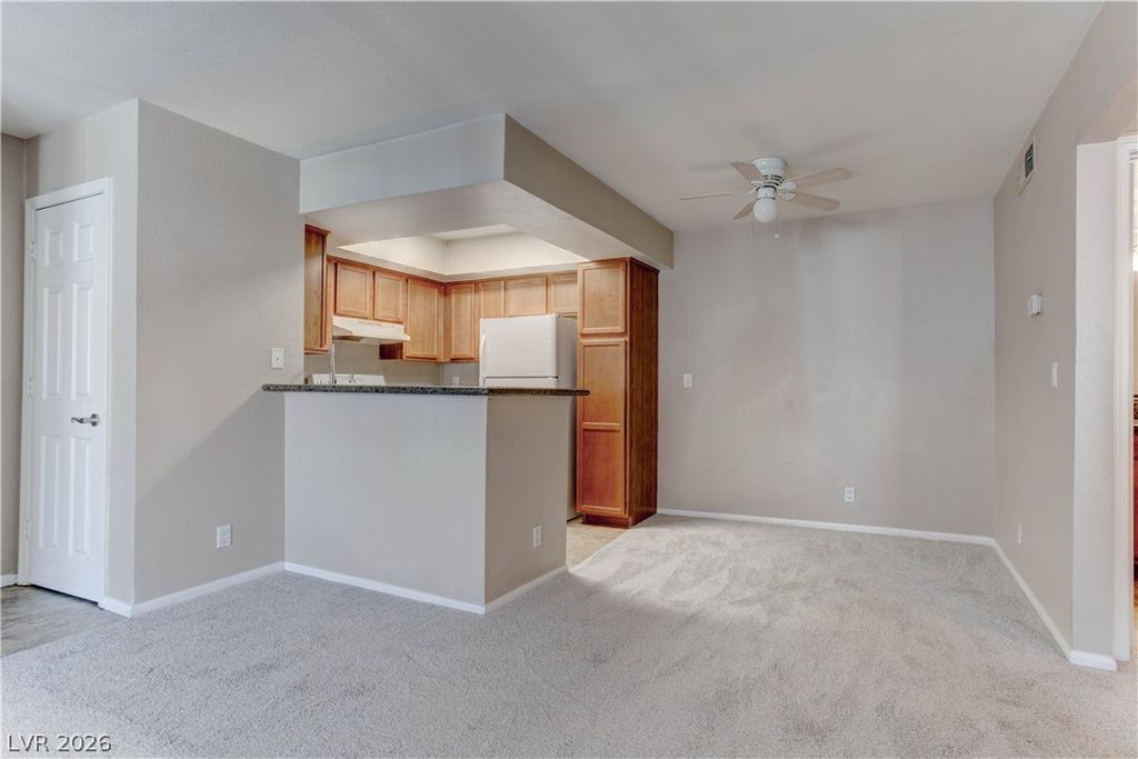 Image 5 of property listing at 1455 East Katie Avenue C21, Las Vegas, NV 89119
