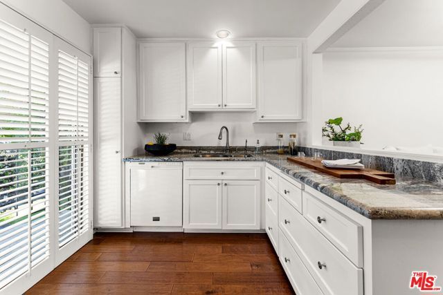 922 14th Sreet 111, Santa Monica, CA 90403