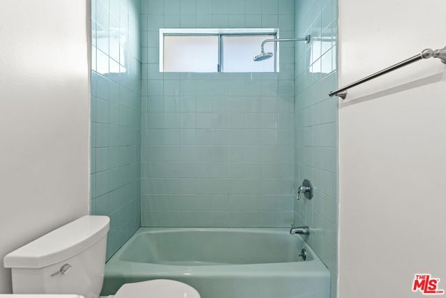 922 14th Sreet 111, Santa Monica, CA 90403