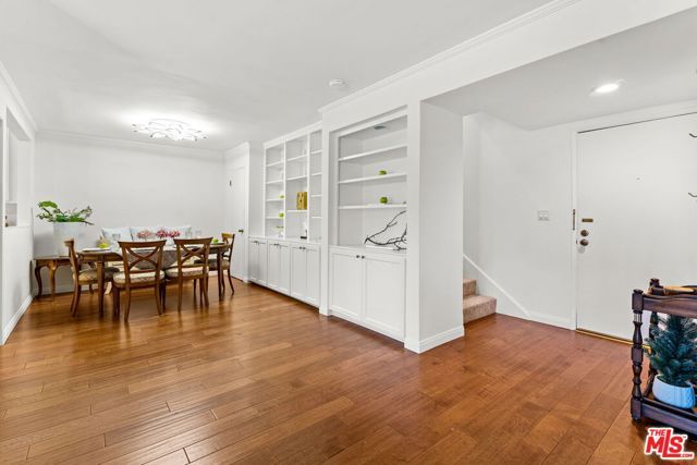 922 14th Sreet 111, Santa Monica, CA 90403