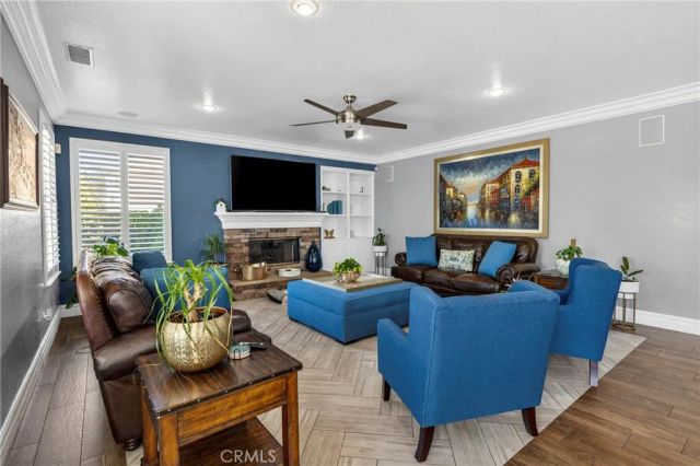 605 Jocelyn Shelby Way, Corona, CA 92881