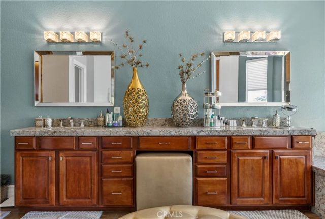 605 Jocelyn Shelby Way, Corona, CA 92881