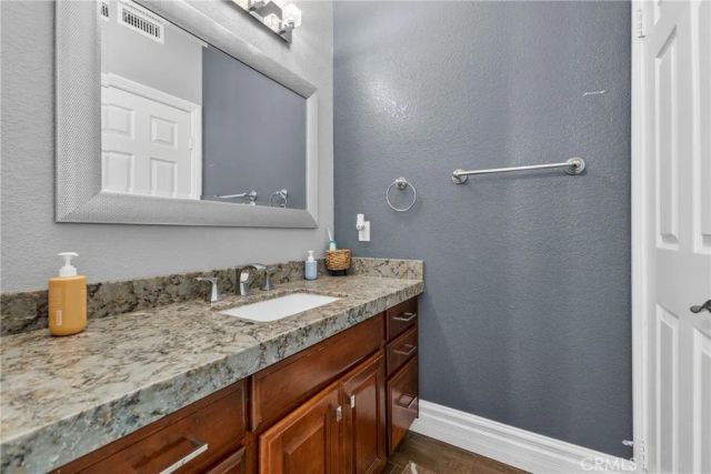 605 Jocelyn Shelby Way, Corona, CA 92881