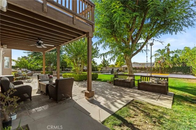 605 Jocelyn Shelby Way, Corona, CA 92881