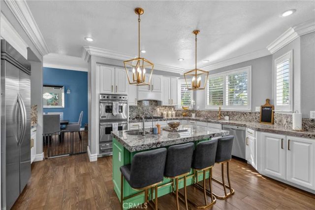 605 Jocelyn Shelby Way, Corona, CA 92881