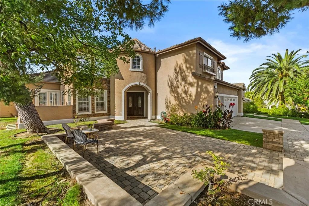 605 Jocelyn Shelby Way, Corona, CA 92881