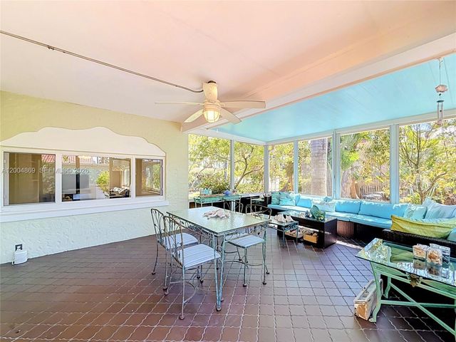 1029 Harrison Street, Hollywood, FL 33019