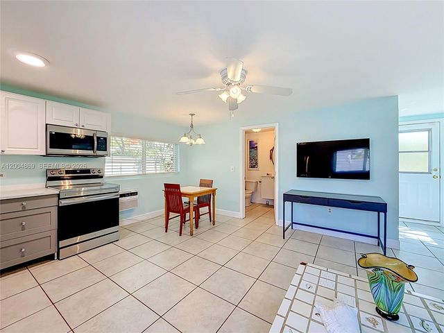 1029 Harrison Street, Hollywood, FL 33019