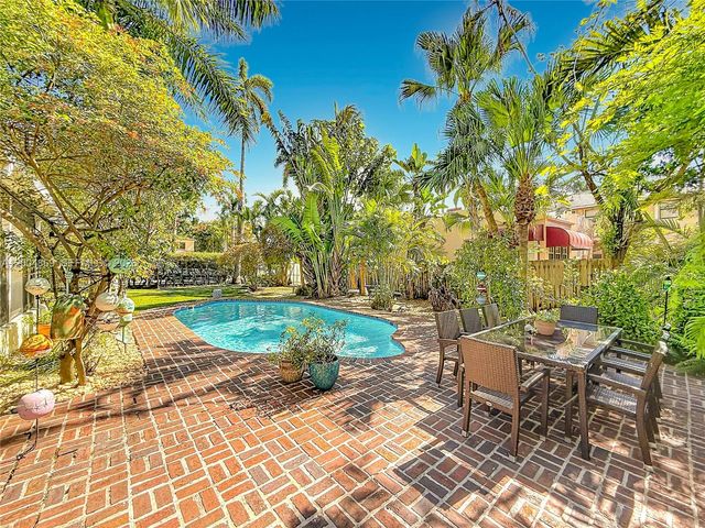 1029 Harrison Street, Hollywood, FL 33019