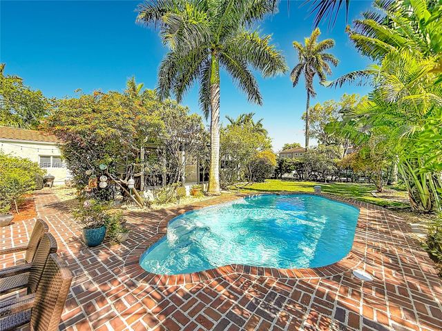 1029 Harrison Street, Hollywood, FL 33019