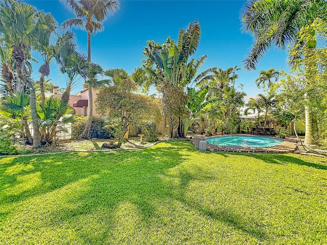 1029 Harrison Street, Hollywood, FL 33019