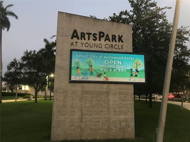 1029 Harrison Street, Hollywood, FL 33019