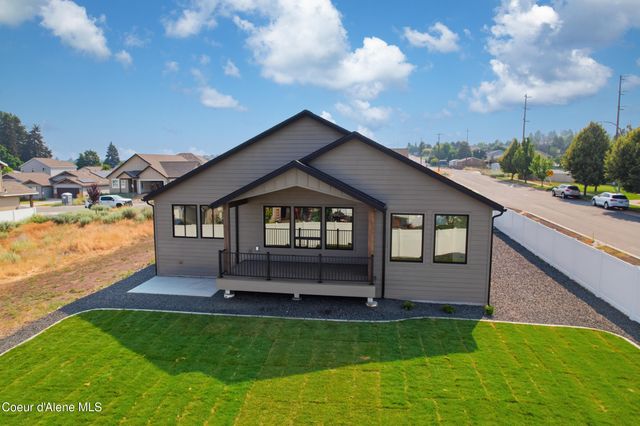 3223 N Van Winkle ST, Post Falls, ID 83854