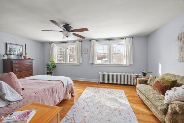 35 Highland Drive, East Greenbush, NY 12061