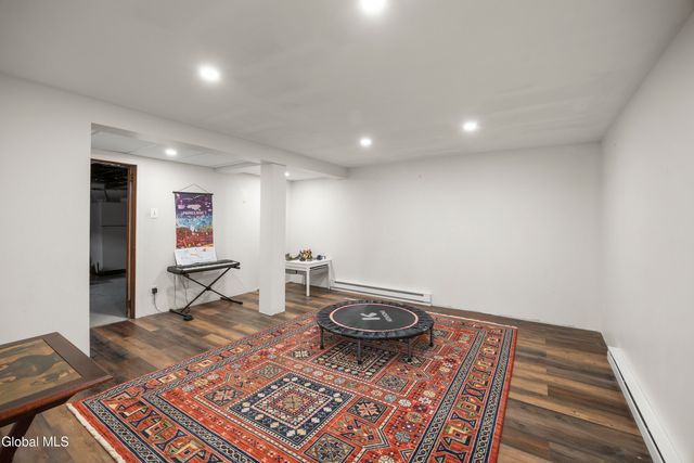 35 Highland Drive, East Greenbush, NY 12061