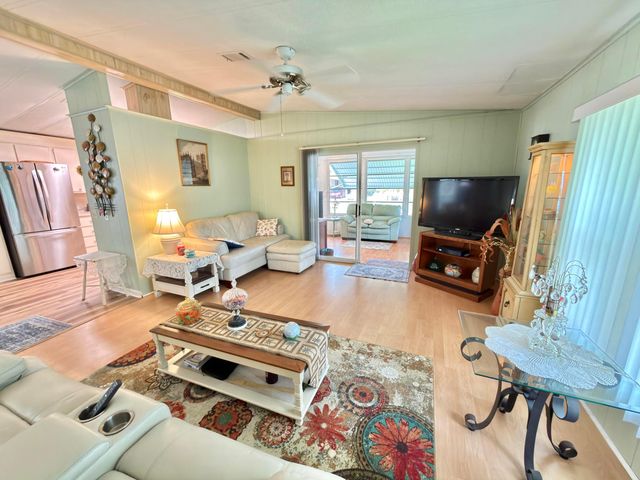 8204 W Bitterbush Lane, Port St. Lucie, Port St Lucie, FL 34952