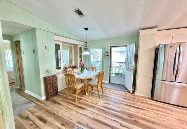 8204 W Bitterbush Lane, Port St. Lucie, Port St Lucie, FL 34952