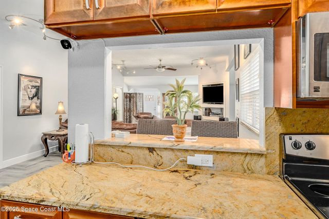 2100 Vernon Place, Melbourne, FL 32901