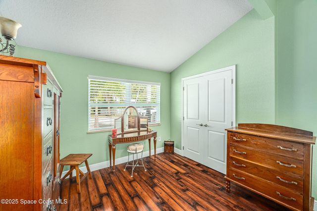 2100 Vernon Place, Melbourne, FL 32901