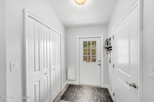 2100 Vernon Place, Melbourne, FL 32901