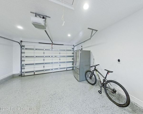 2100 Vernon Place, Melbourne, FL 32901