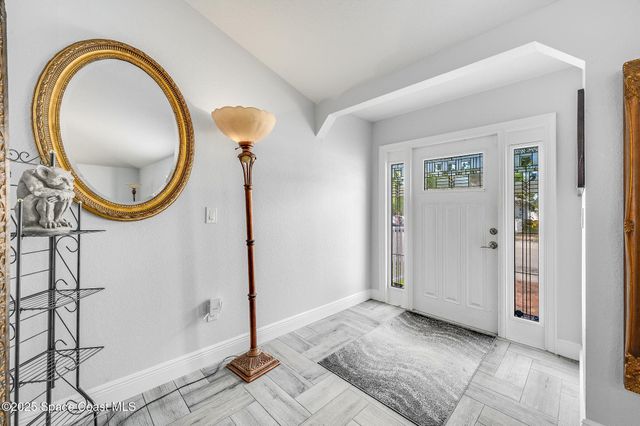 2100 Vernon Place, Melbourne, FL 32901