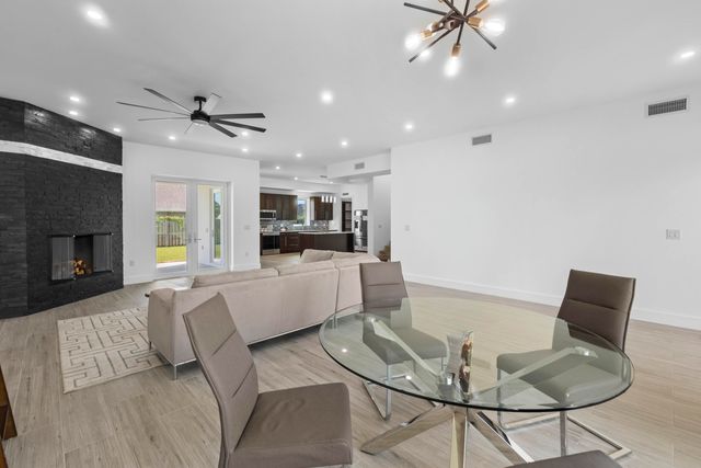 5487 Cimmeron Court, Gulf Breeze, FL 32563