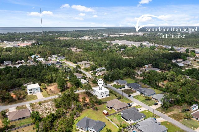5487 Cimmeron Court, Gulf Breeze, FL 32563