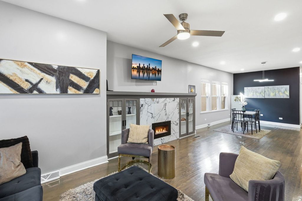 8020 S Muskegon Avenue, Chicago, IL 60617 — photo 5