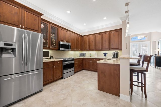 9653 Sail Palm Court, Boynton Beach, FL 33473