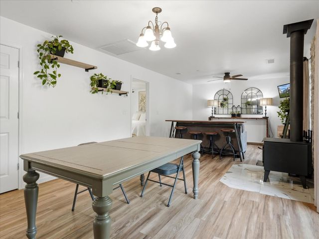 45893 Sutton Dr, Oakhurst, CA 93644