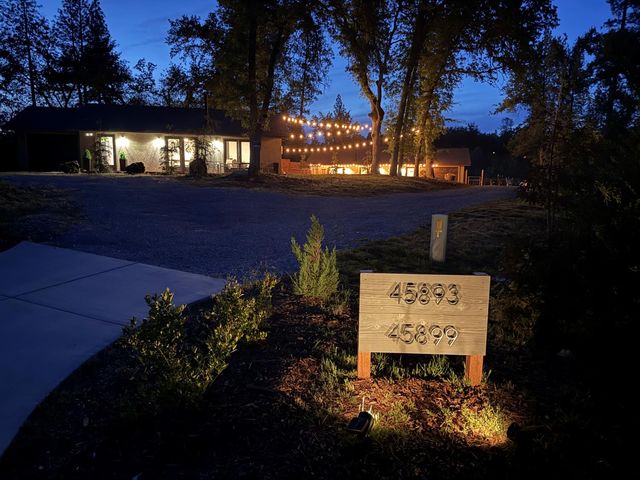 45893 Sutton Dr, Oakhurst, CA 93644