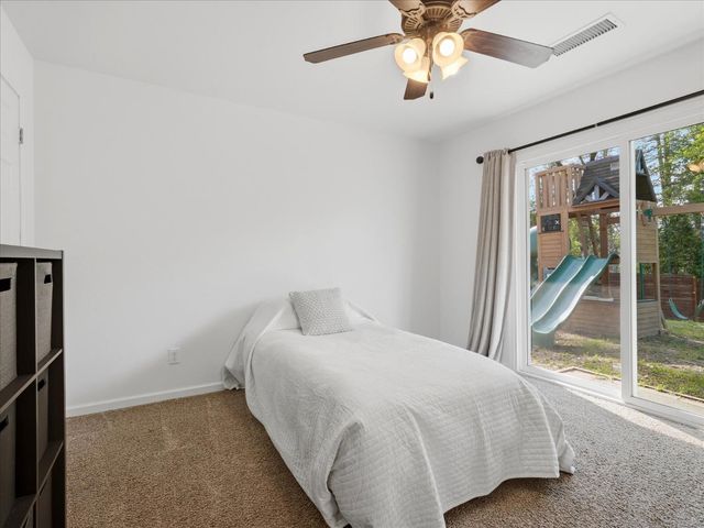 45893 Sutton Dr, Oakhurst, CA 93644