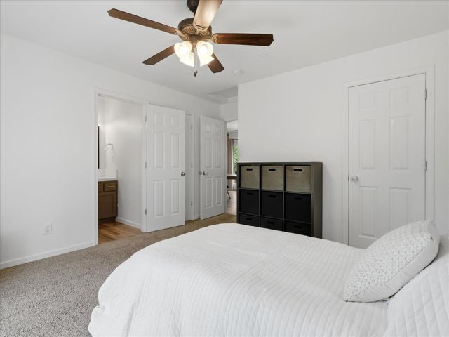 45893 Sutton Dr, Oakhurst, CA 93644