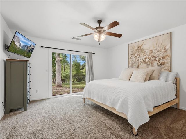 45893 Sutton Dr, Oakhurst, CA 93644