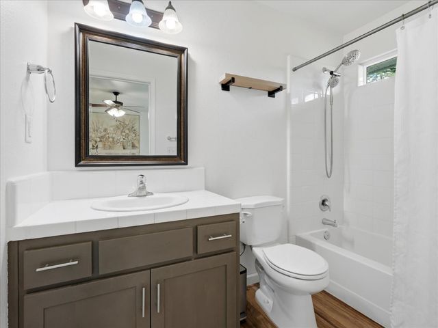 45893 Sutton Dr, Oakhurst, CA 93644