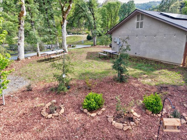 45893 Sutton Dr, Oakhurst, CA 93644