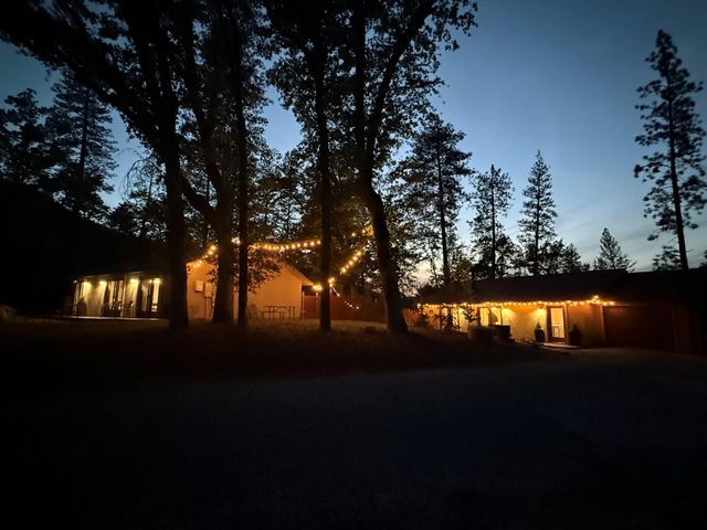 45893 Sutton Dr, Oakhurst, CA 93644