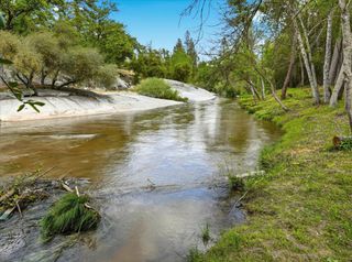 45893 Sutton Dr, Oakhurst, CA 93644