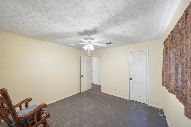 15542 Edenvale Street, Friendswood, TX 77546