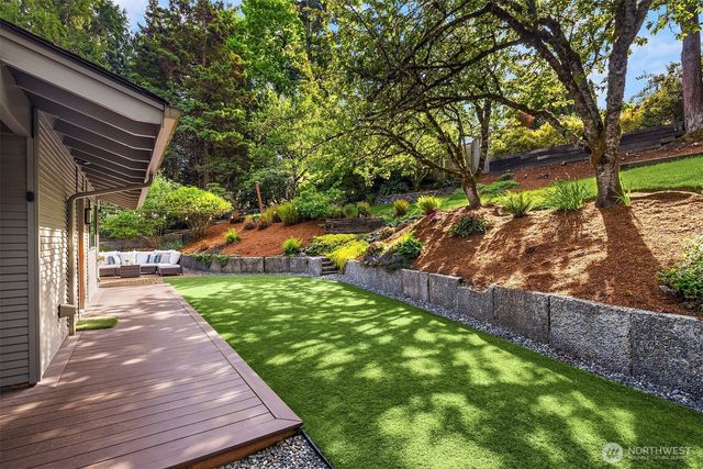 7231 91st Place SE, Mercer Island, WA 98040